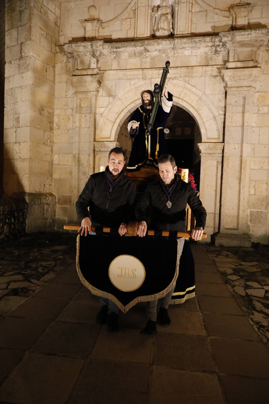 Traslado procesional de Nuestro Padre Jesús Nazareno