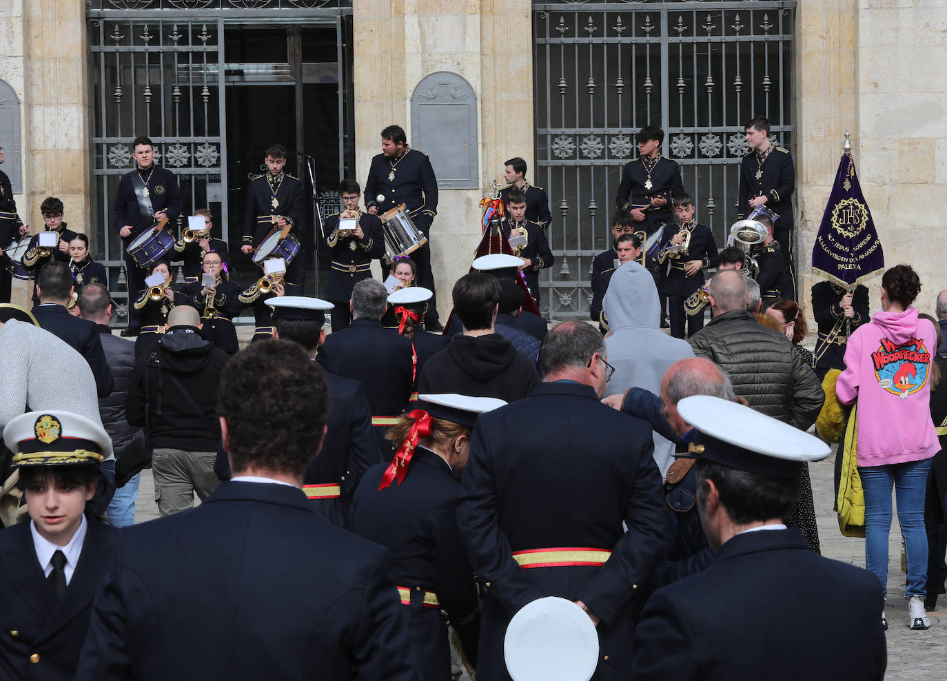 Fotos: La Semana Santa ya suena en la Plaza Mayor de Palencia