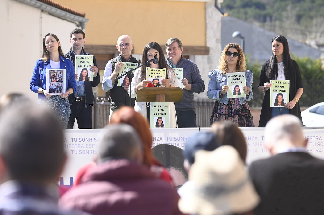 La amiga de Esther López, Sofía Herrero, durante la intervención.