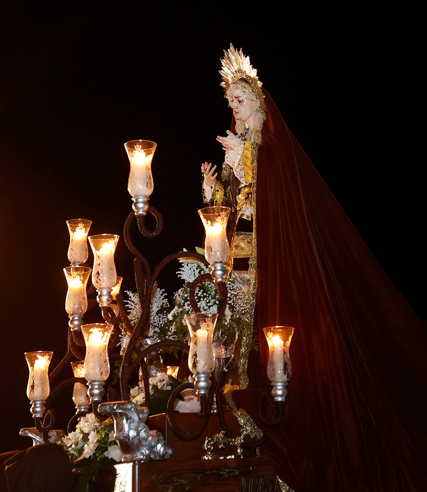 Procesión de Luz y Tinieblas