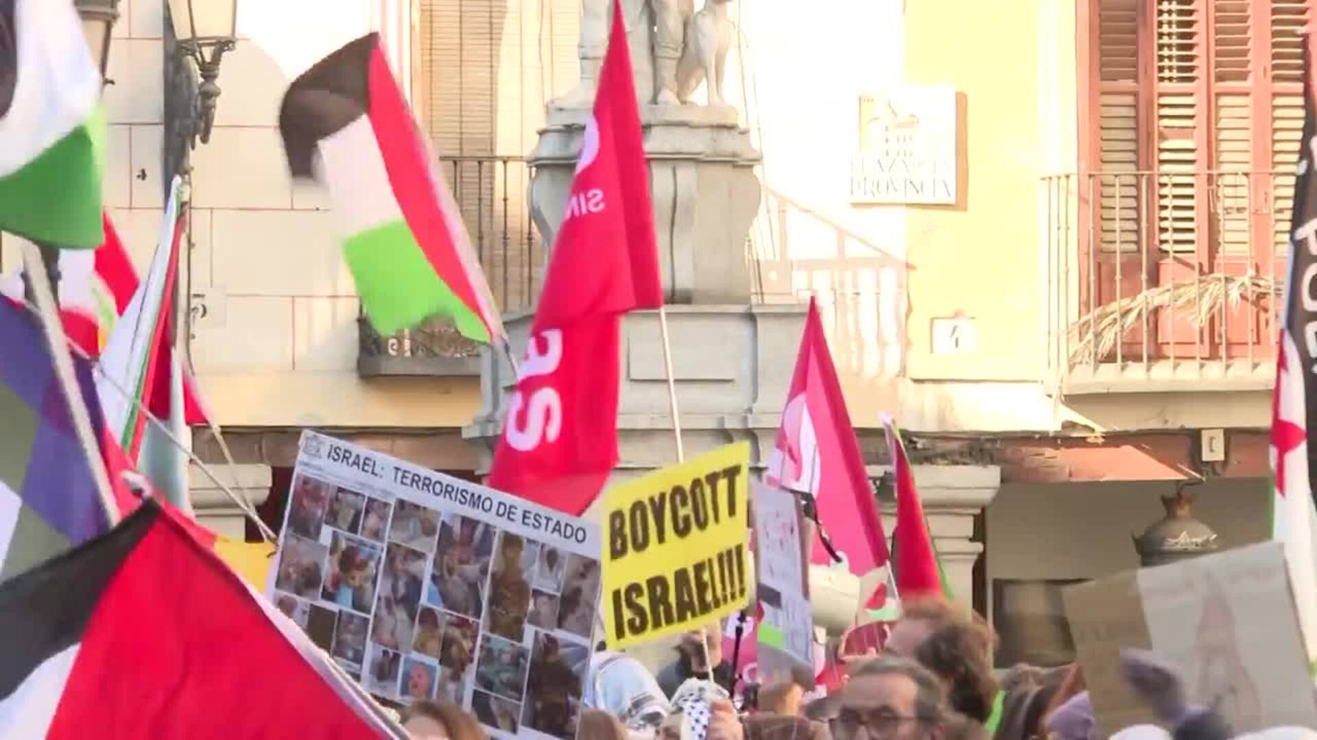 Decenas de personas se manifiestan en Madrid en apoyo a Palestina