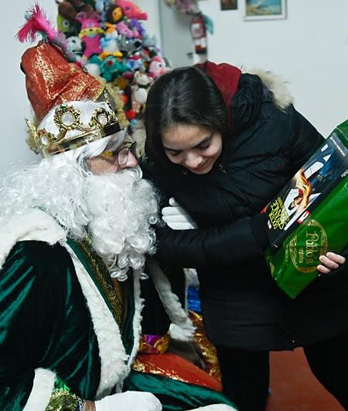 Imagen secundaria 2 - Tres mil juguetes para trescientos niños de Valladolid