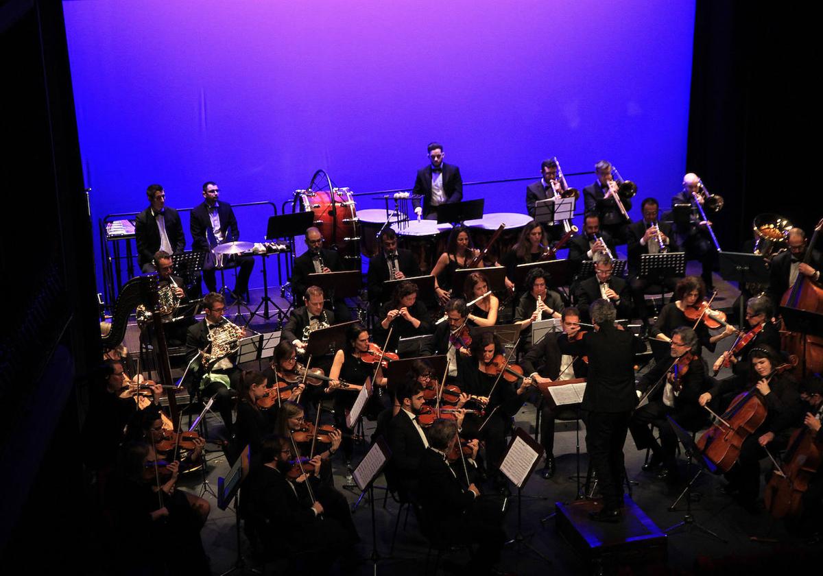 Concierto de año nuevo de la Orquesta Sinfónica de Segovia en el Juan Bravo.