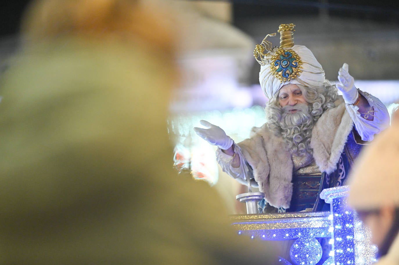 Las imágenes de la cabalgata de los Reyes Magos en Valladolid (2/4)