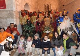 Escala en Fuentepiñel de la cabalgata de Reyes Magos que recorre también Fuentesaúco de Fuentidueña, Torrecilla del Pinar, Fuente el Olmo de Fuentidueña y San Miguel de Bernuy