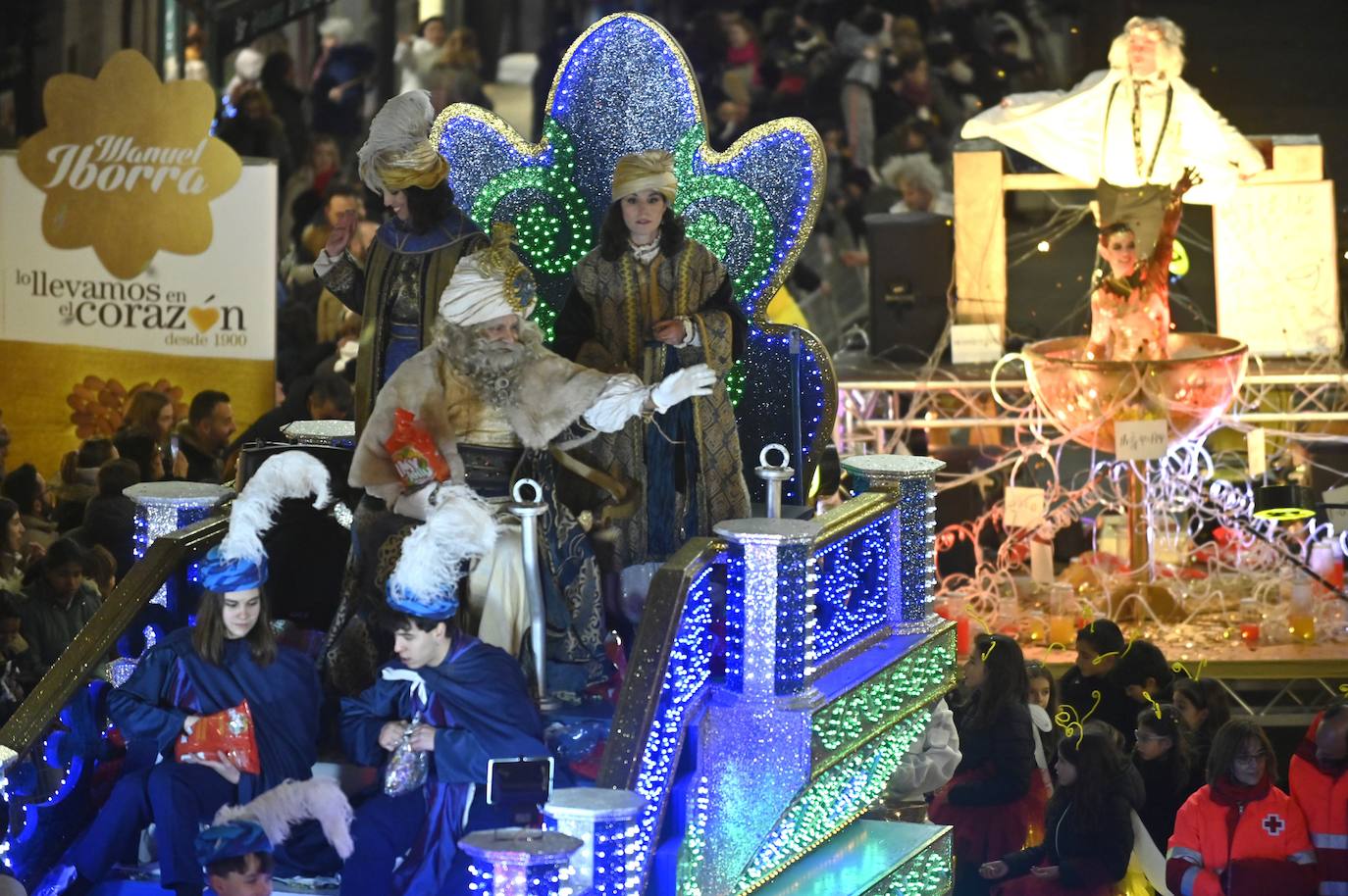 Las imágenes de la cabalgata de los Reyes Magos en Valladolid (1/4)