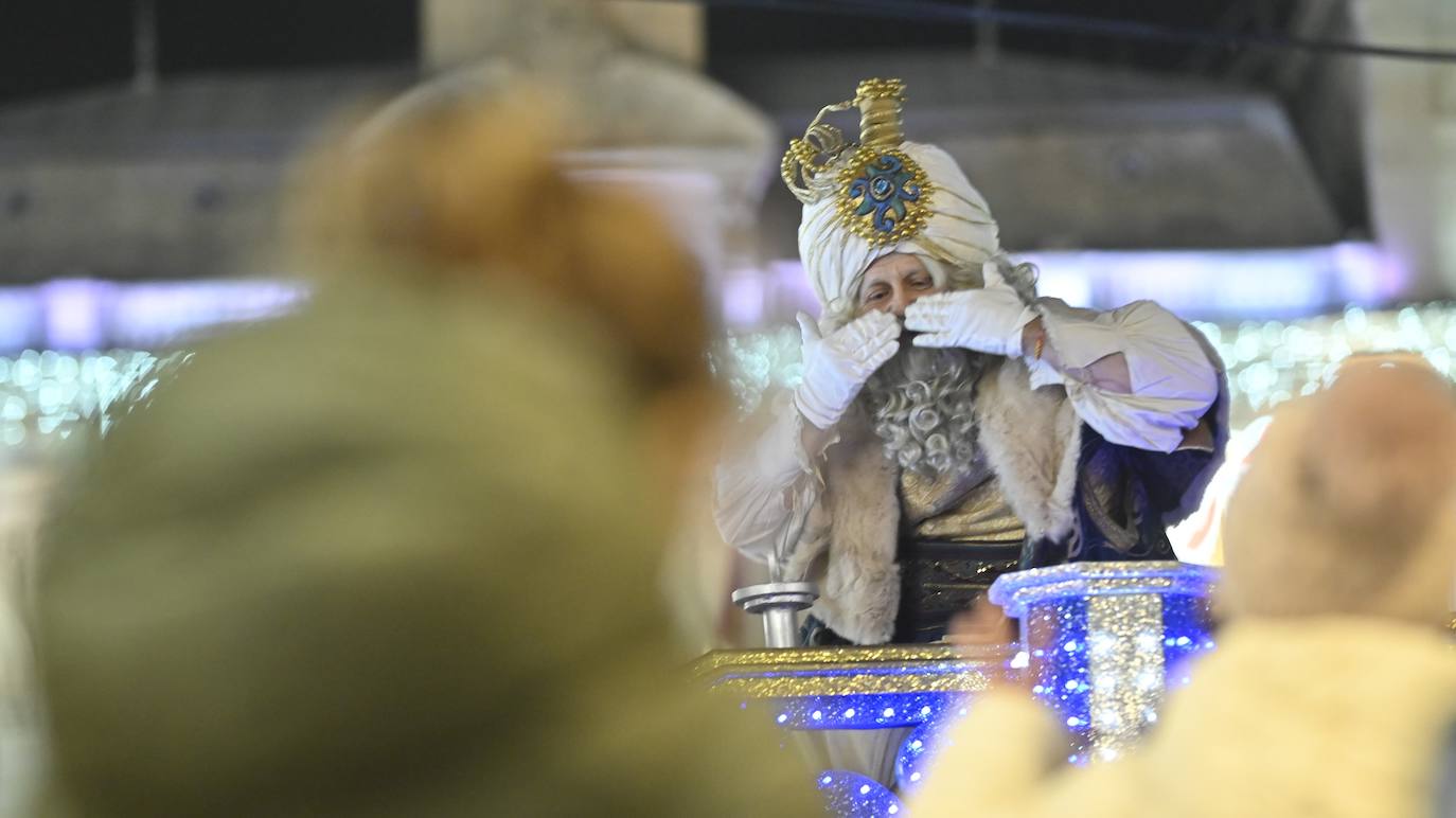 Las imágenes de la cabalgata de los Reyes Magos en Valladolid (1/4)