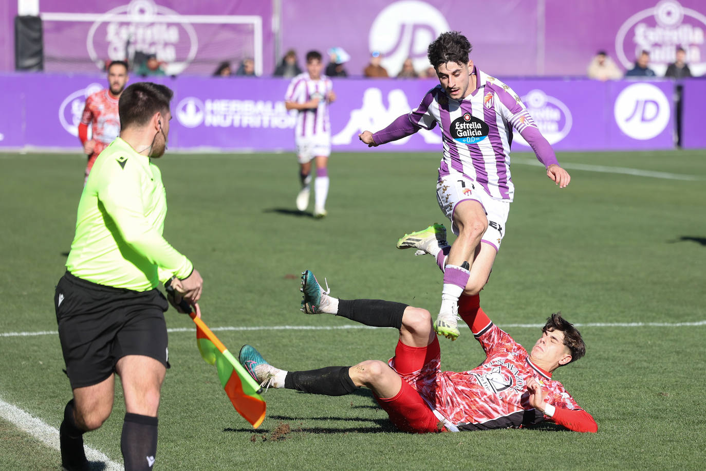 El partido entre el Promesas y el Guijuelo, en imágenes