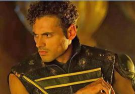 Adan Canto en una secuencia de 'X-Men'.