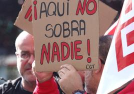 Protesta conta el ERE de Telepeformance en Ponferrada, en una imagen de archivo.