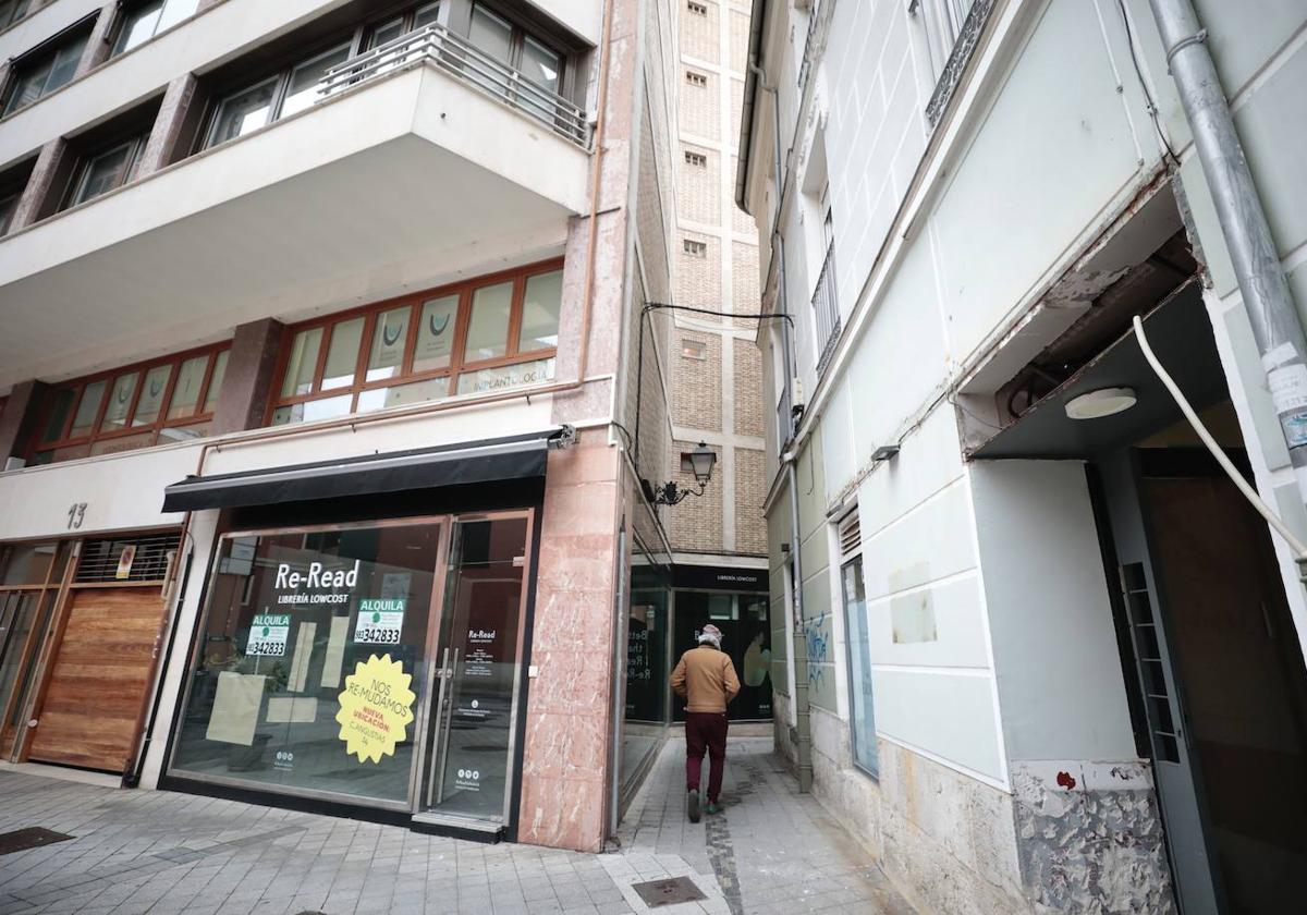 Un paseo en imágenes por la calle Sierpe