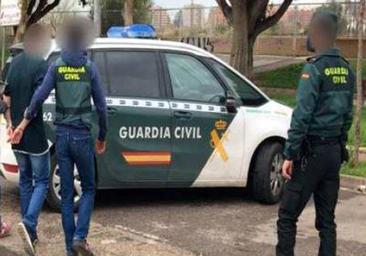 Dos detenidos por robar un coche en Laguna de Duero para venderlo