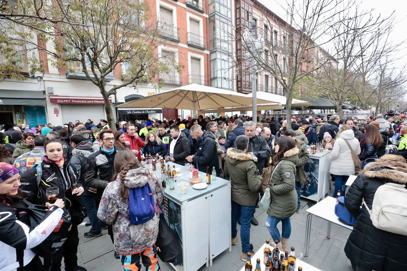 Imágenes del ambiente durante la tarde del sábado en Pingüinos