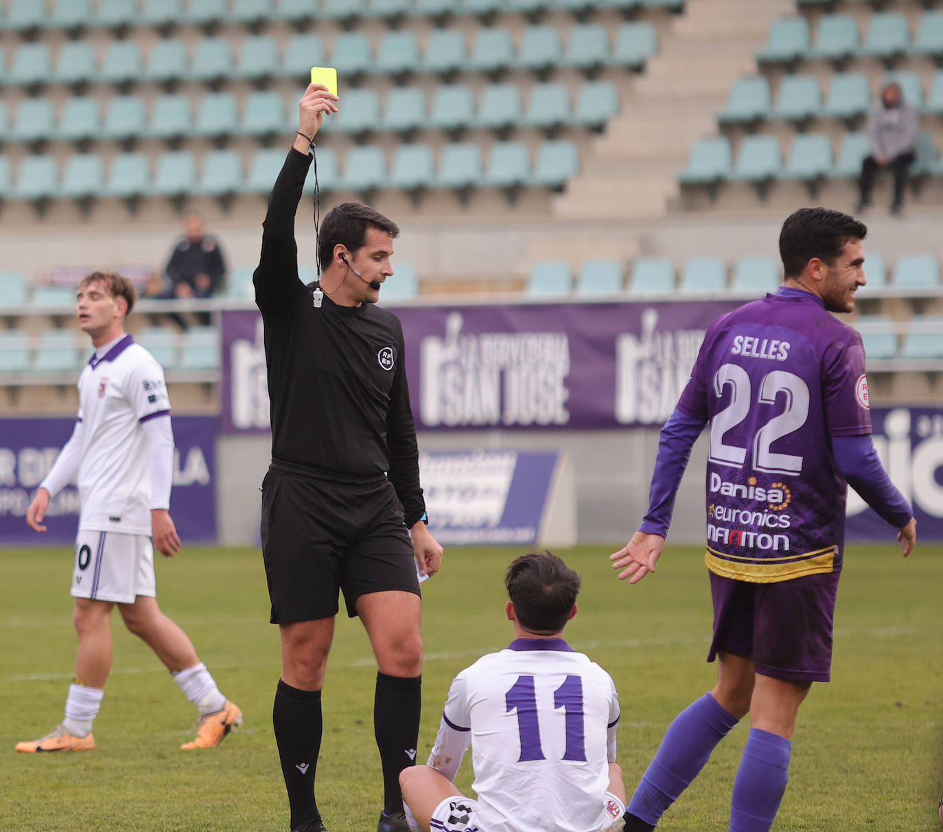 El Palencia CF se lleva el derbi en La Balastera