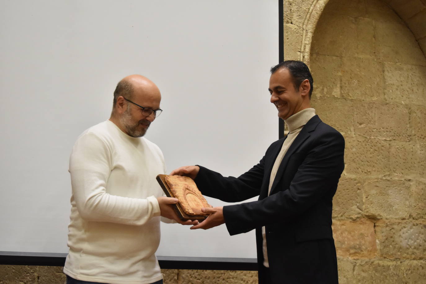 El pianista Óscar Pascasio recoge el Arco de Patrimonio