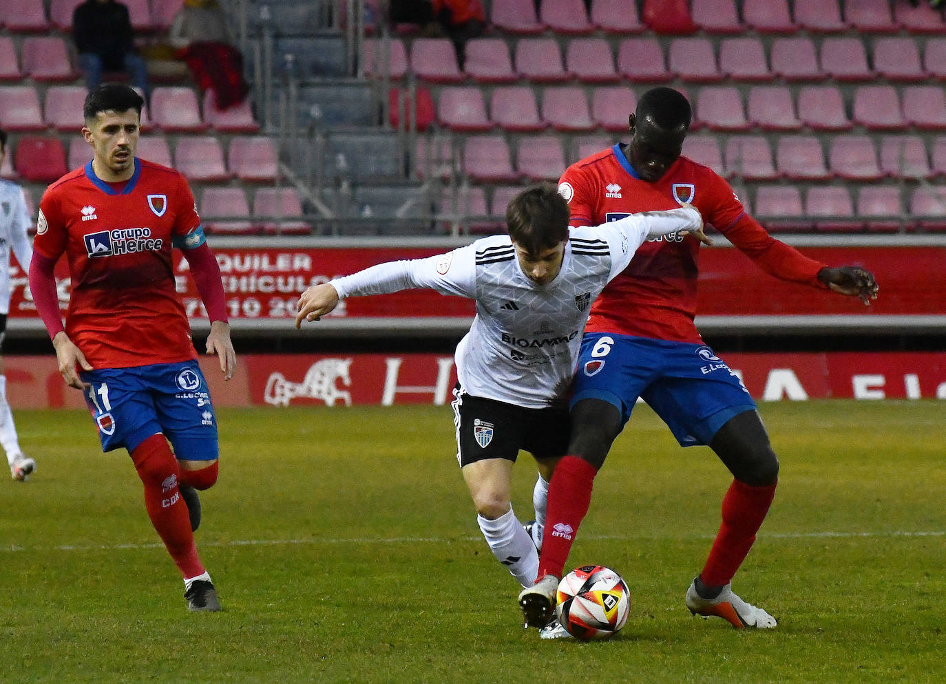 La derrota de la Segoviana en Soria, en imágenes