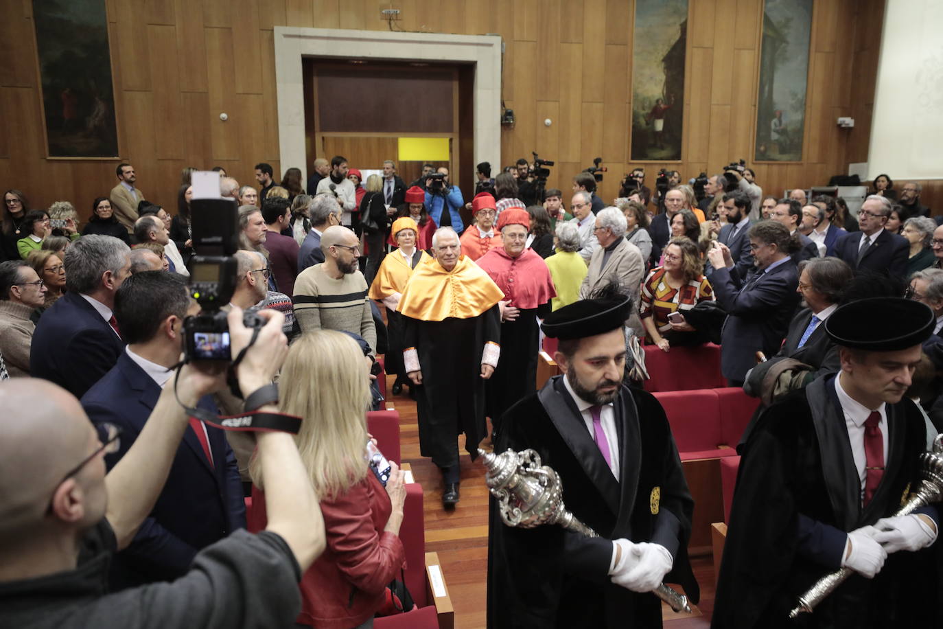 Josep Borrell recibe el Doctorado Honoris Causa por la Universidad de Valladolid