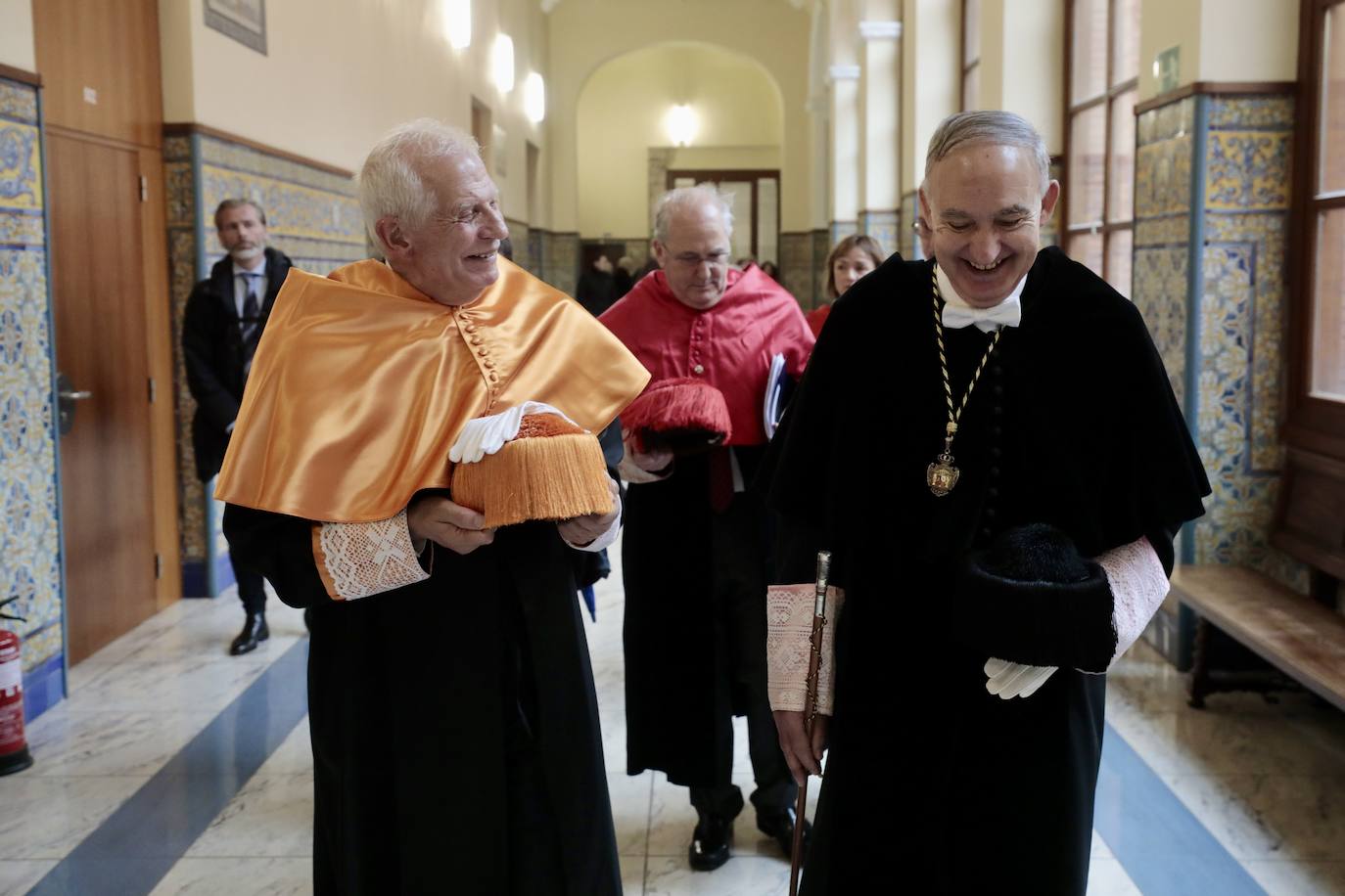 Josep Borrell recibe el Doctorado Honoris Causa por la Universidad de Valladolid