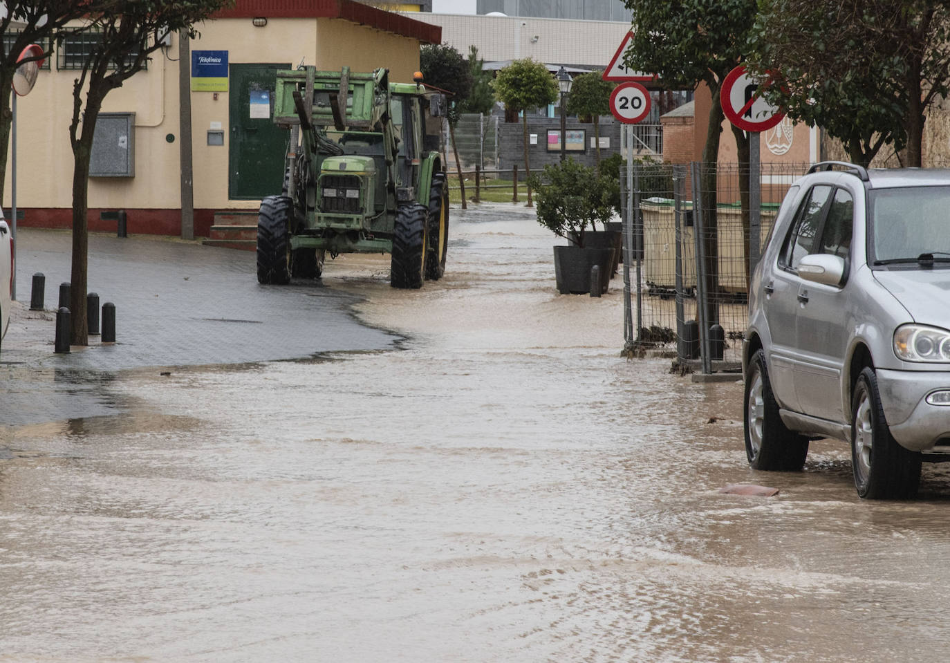 La inundación en Valverde del Majano, en imágenes