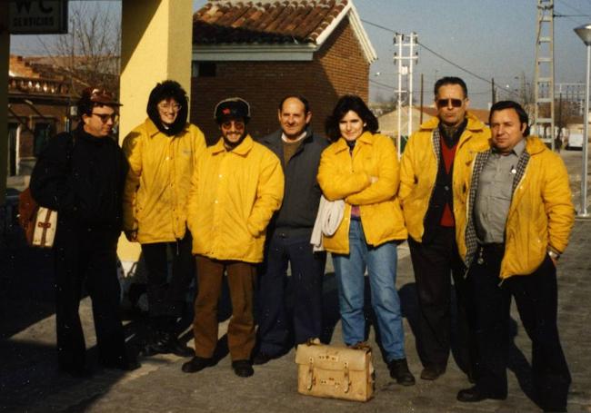 Inma, en Valladolid, junto a sus compañeros de 'señales y enclavamientos'.