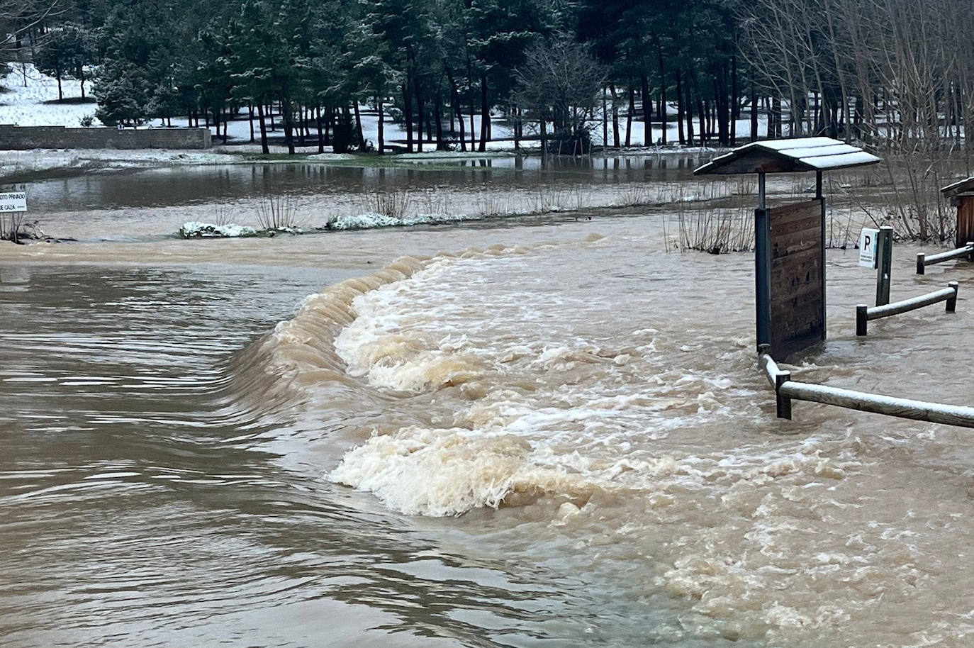 Inundaciones por el desembalse de Burgomillodo