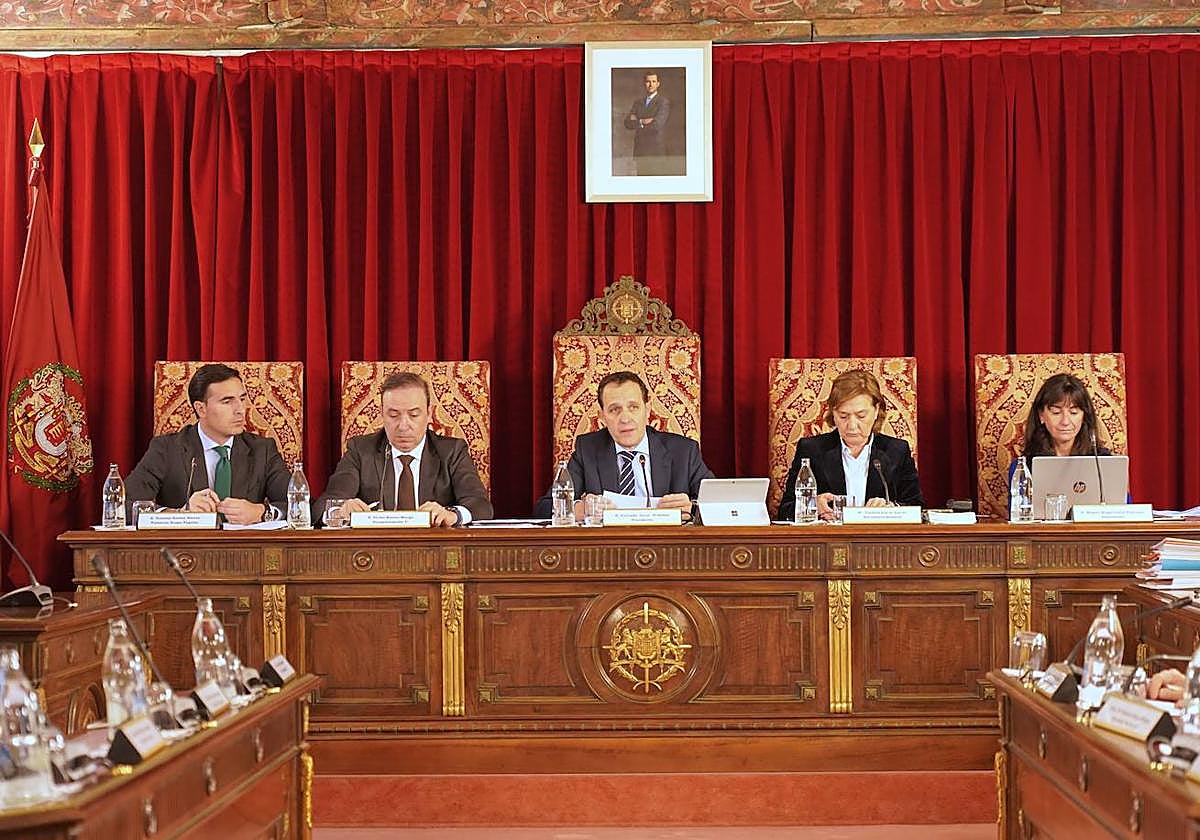 Pleno de la Diputación de Valladolid correspondiente al mes de enero celebrado este viernes.