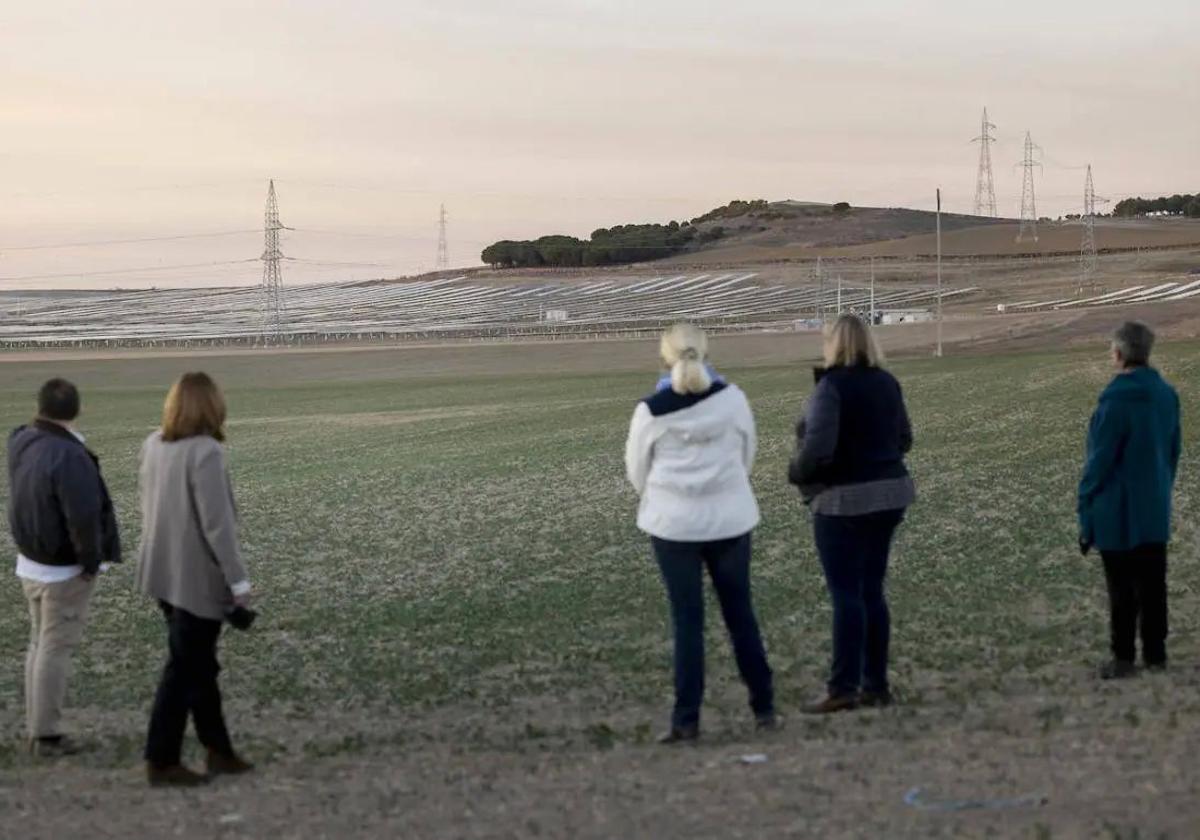 Abren un canal para resolver las dudas sobre las dos plantas fotovoltaicas de Renedo