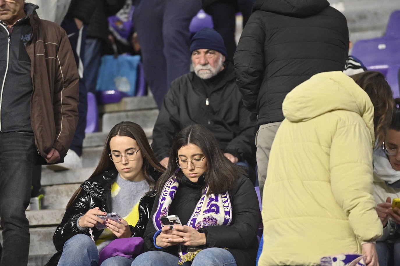 Búscate en la grada del Estadio José Zorrilla (3 de 3)