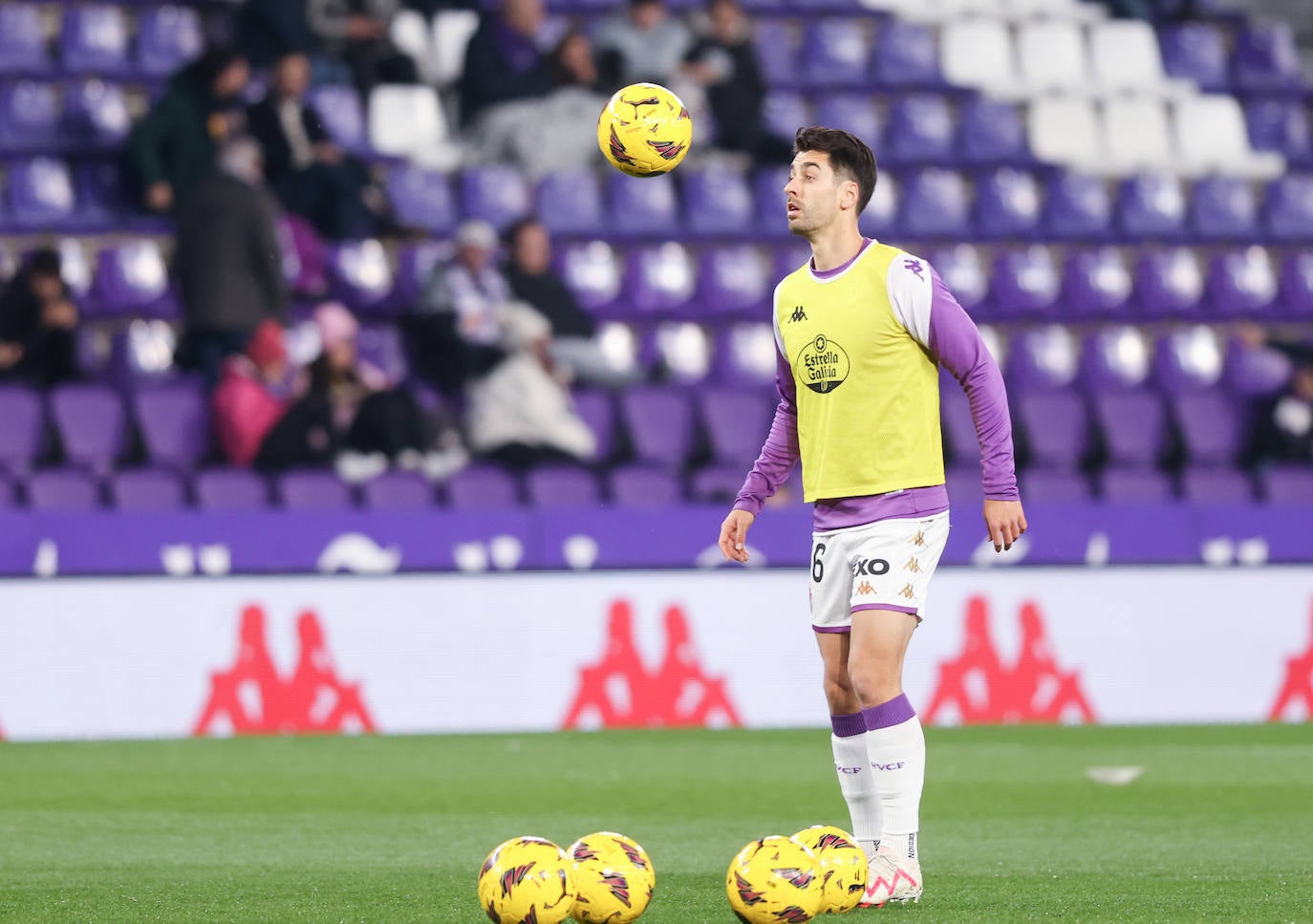 La victoria del Real Valladolid sobre el Racing de Santander, en imágenes