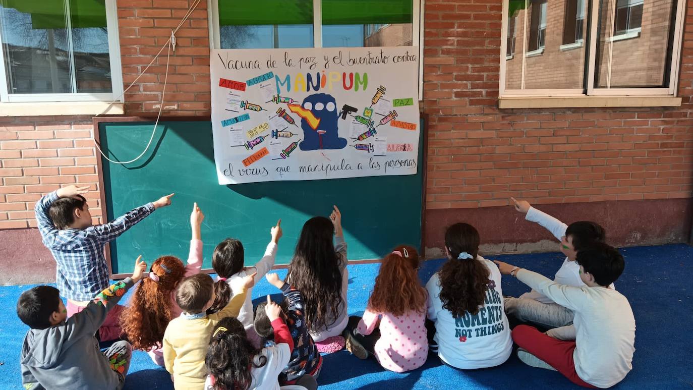 Colegio Padre Hoyos en Torrelobatón.