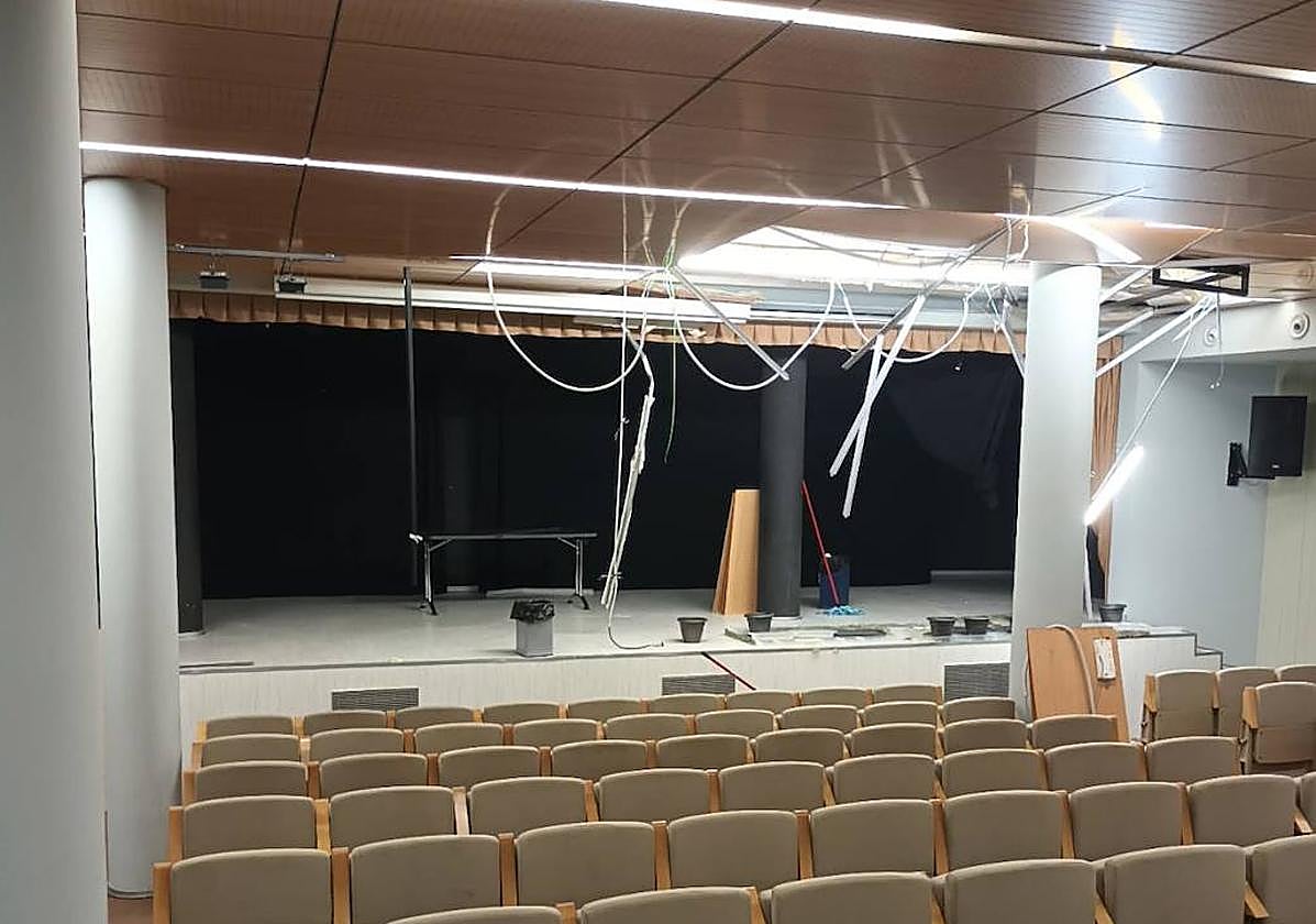 Daños en la sala cultural Alfonsa de la Torre de Cuéllar.