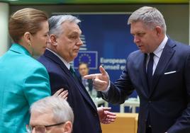 Mette Frederiksen, Viktor Orban y Robert Fico