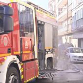 Un muerto y ocho afectados en el incendio de una vivienda en Pajarillos