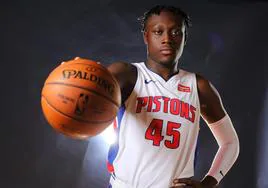 Sekou Doumbouya, tras su fichaje por los Detroit Pistons