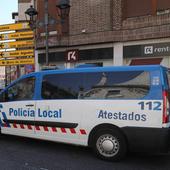 Una joven de 13 años rompe de madrugada retrovisores de coches estacionados