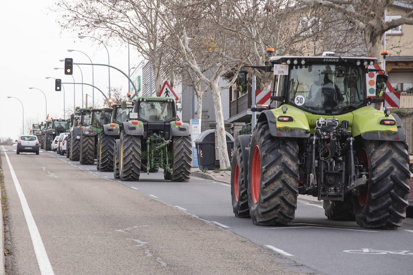 La tractorada por el centro de Segovia, en imágenes