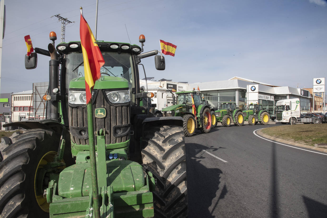 La tractorada por el centro de Segovia, en imágenes