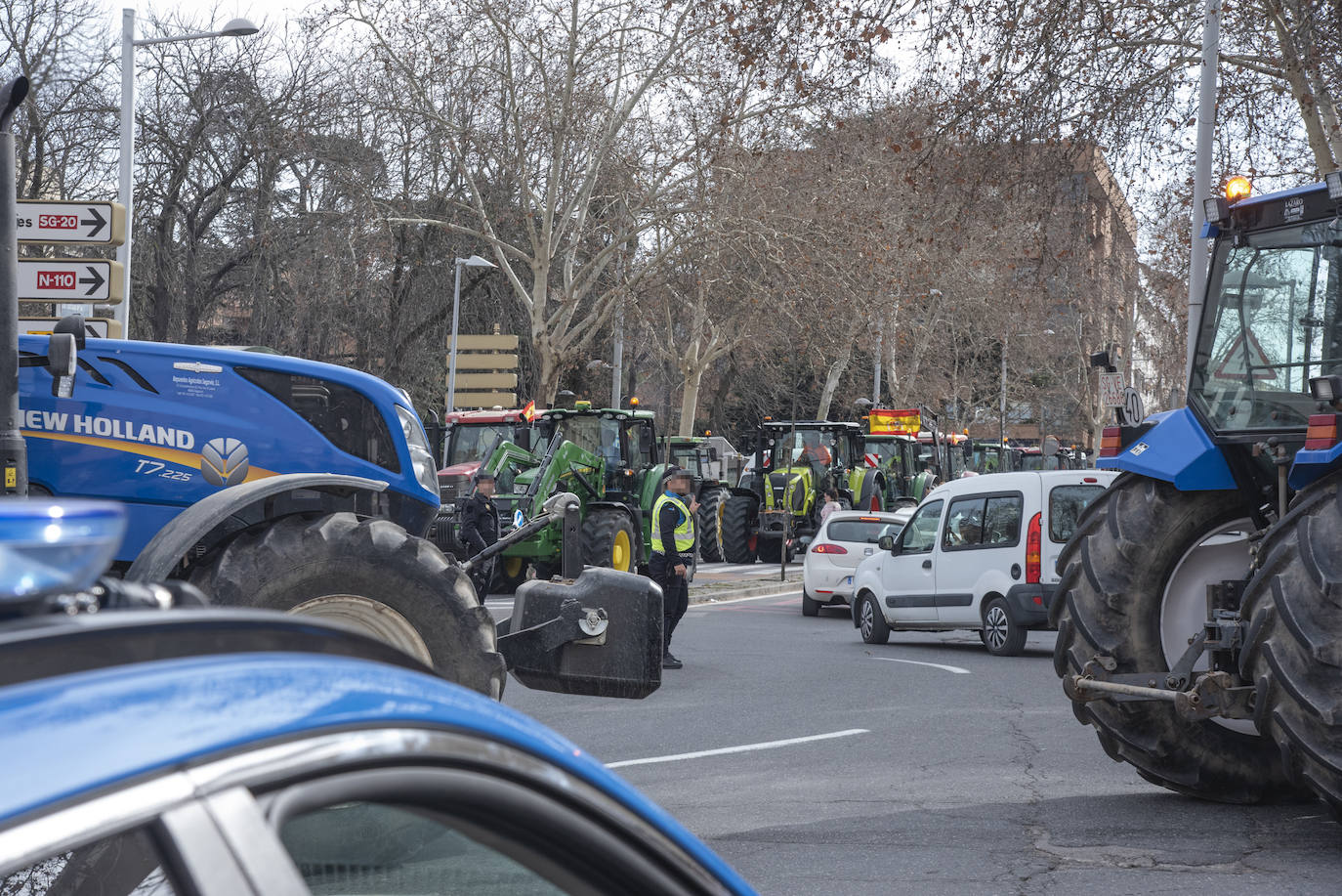 La tractorada por el centro de Segovia, en imágenes