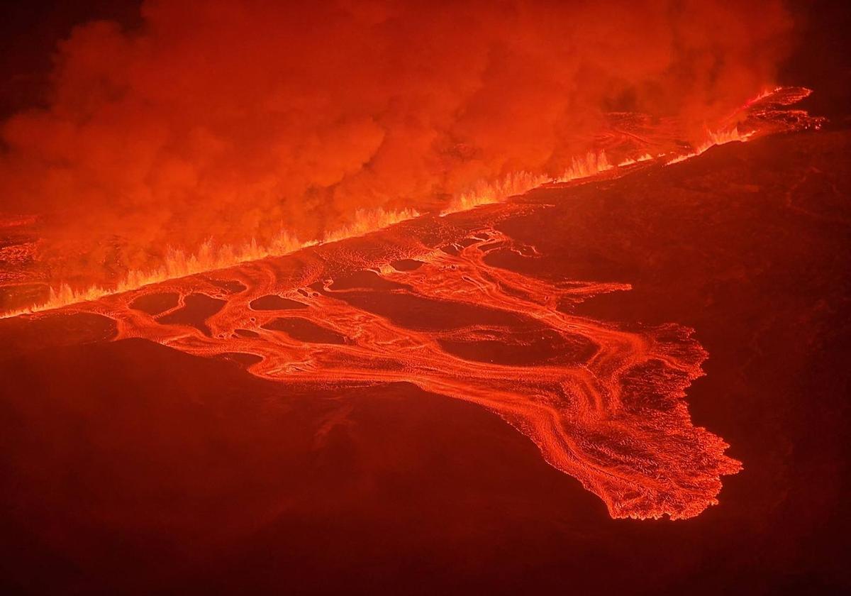 Las espectaculares imágenes que ha dejado la nueva erupción volcánica en Islandia