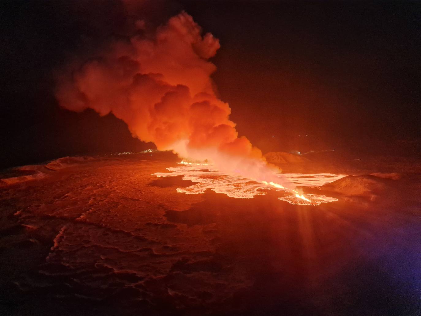 Las espectaculares imágenes que ha dejado la nueva erupción volcánica en Islandia