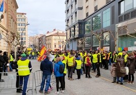 Concentración frente a la subdelegación del Gobierno en Soria