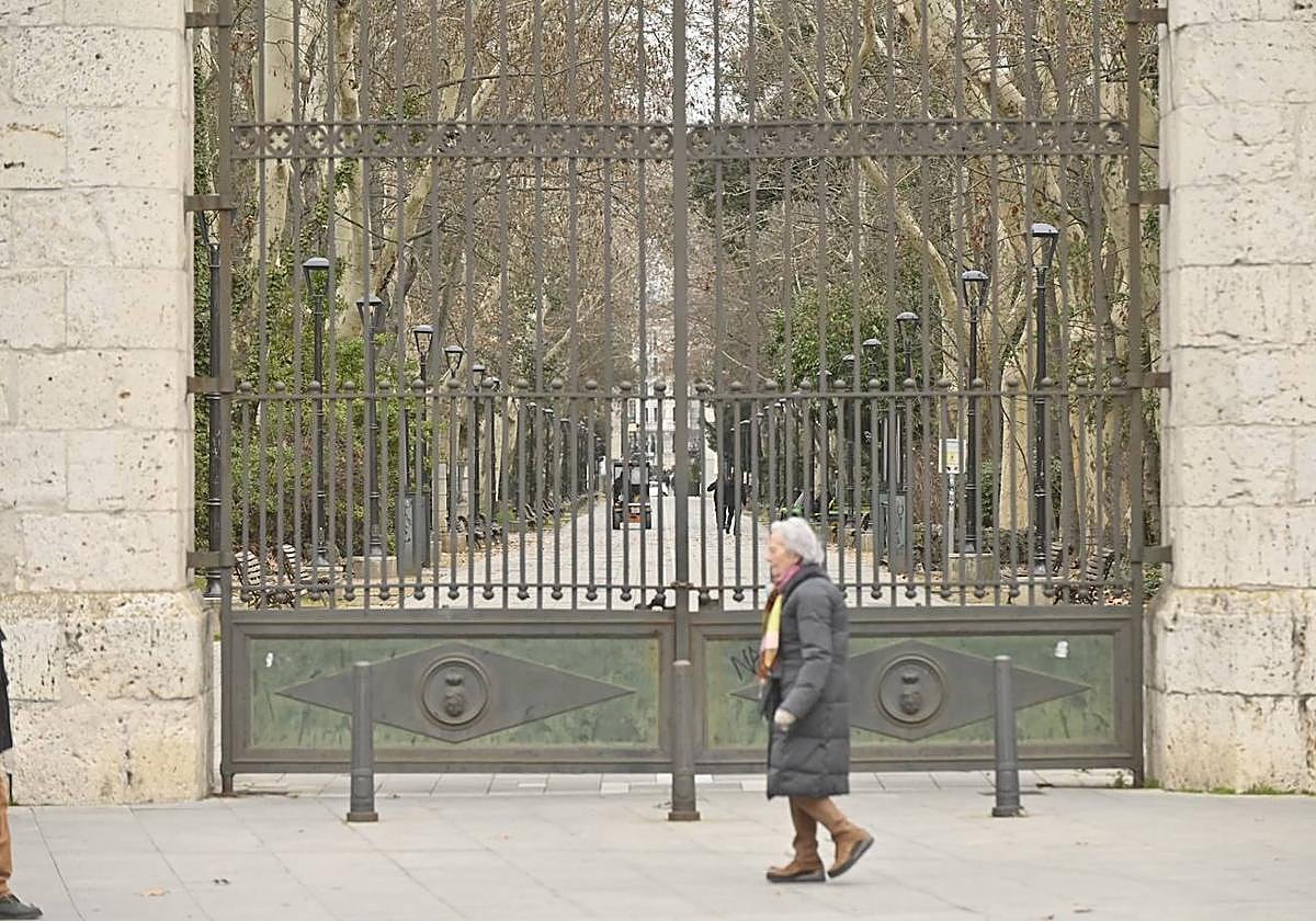 Accesos del Campo Grande clausurados, este jueves.