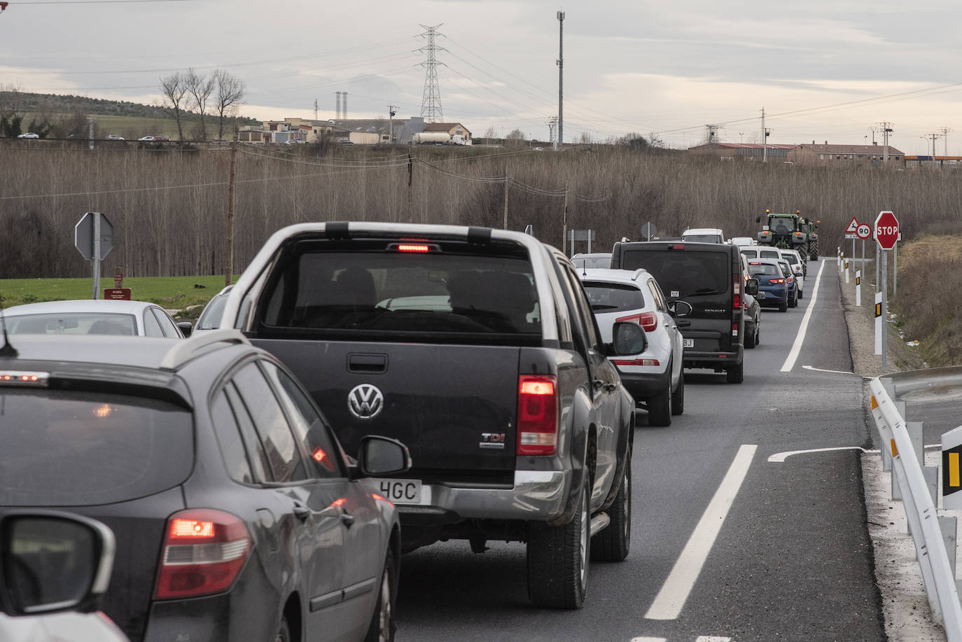 La tractorada en la CL-605, en imágenes