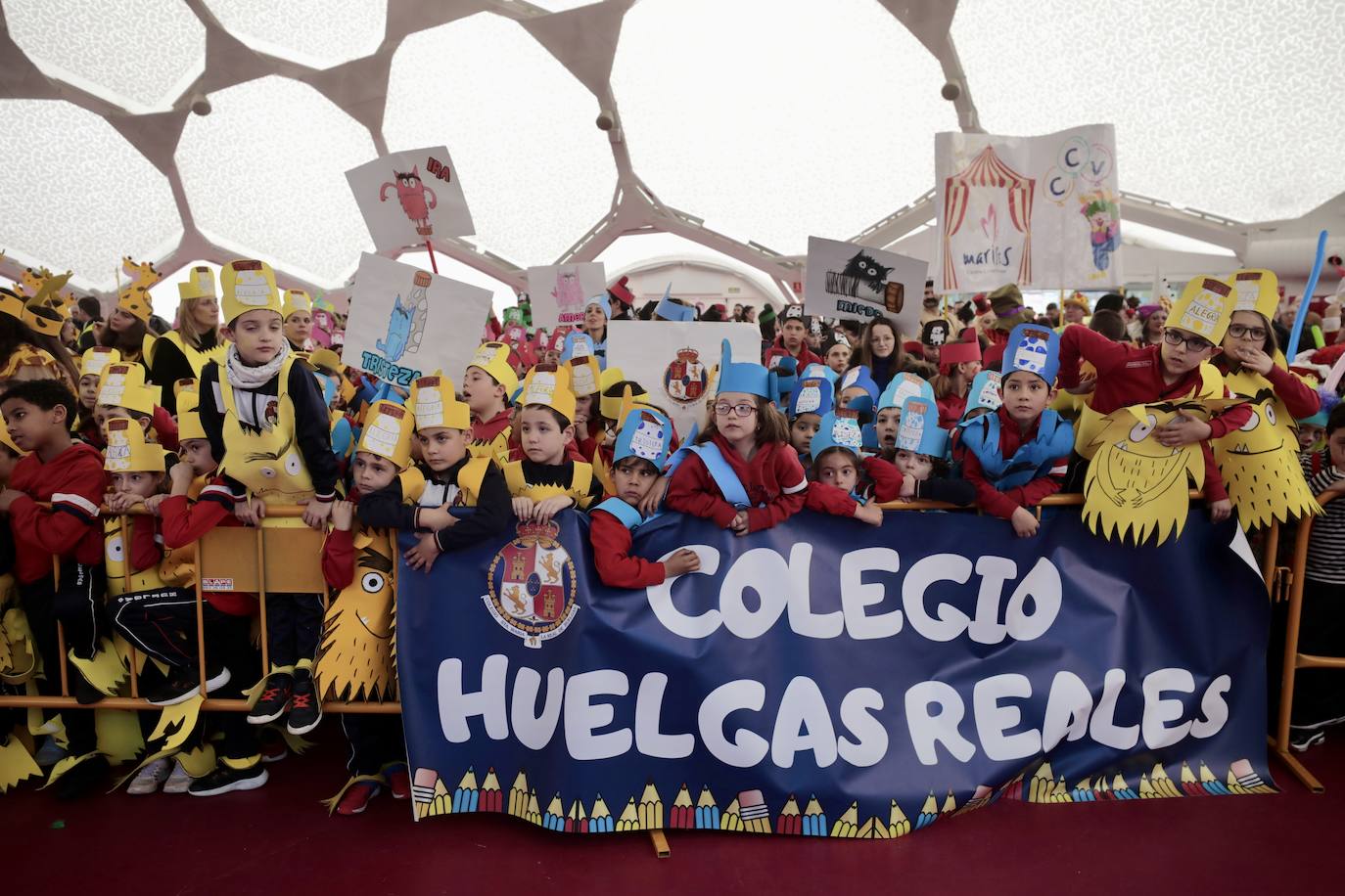 El carnaval infantil de la Cúpula del Milenio, en imágenes