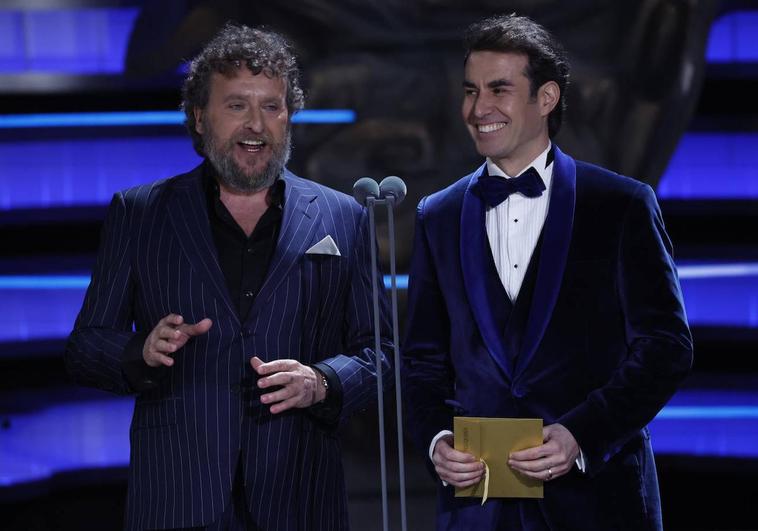 Fernando Cayo y Daniel Muriel, durante su intervención en la ceremonia.