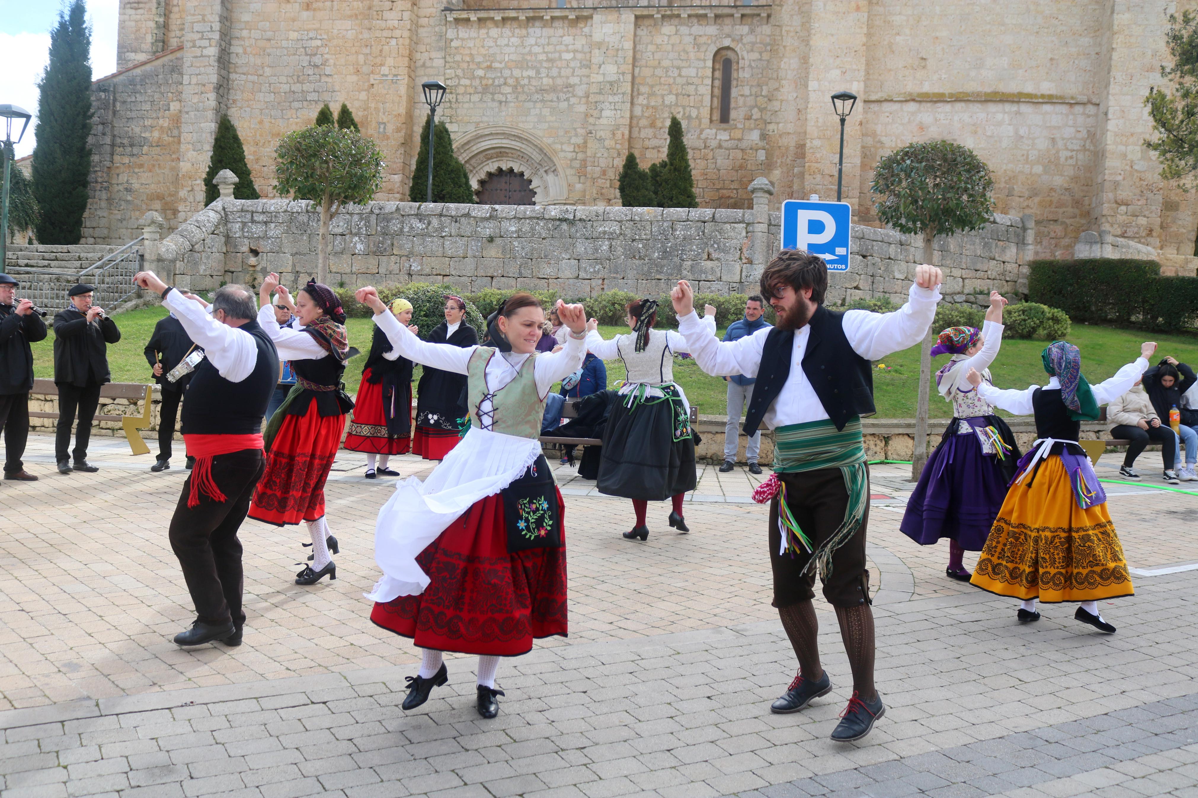 Villamuriel de Cerrato celebra su Fiesta de la Matanza