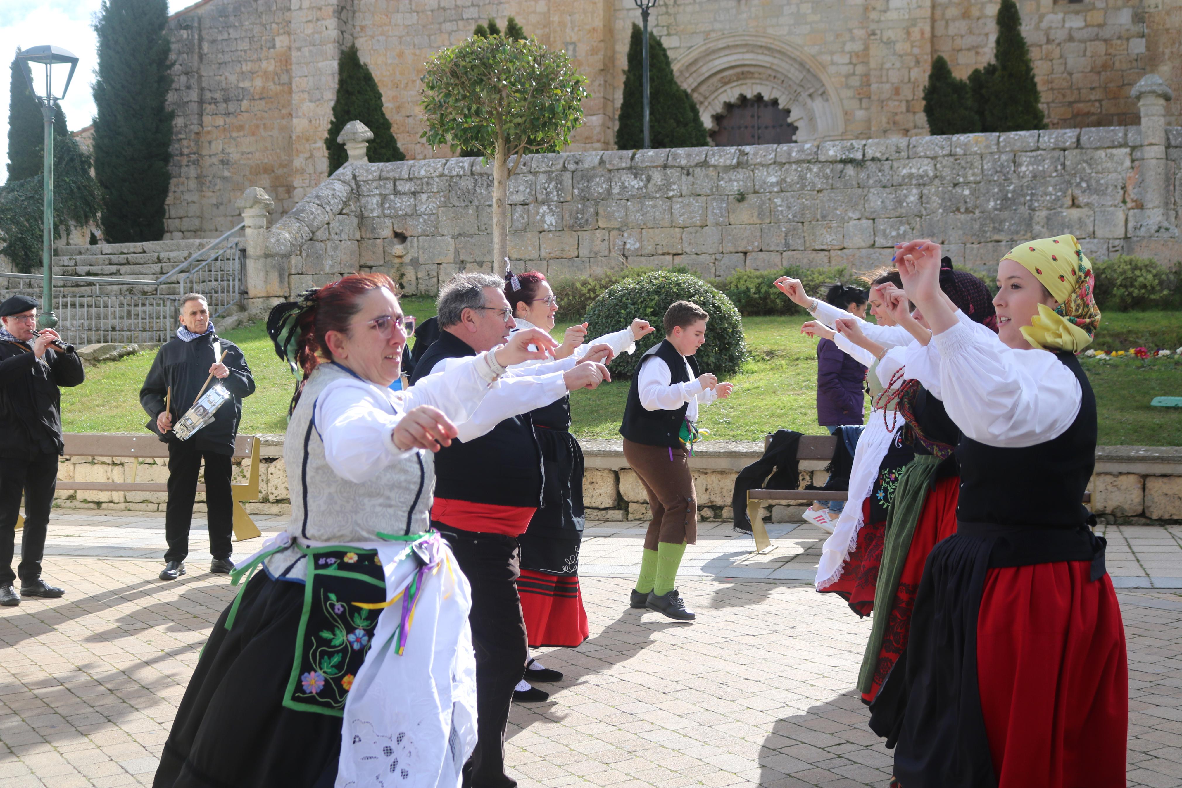 Villamuriel de Cerrato celebra su Fiesta de la Matanza