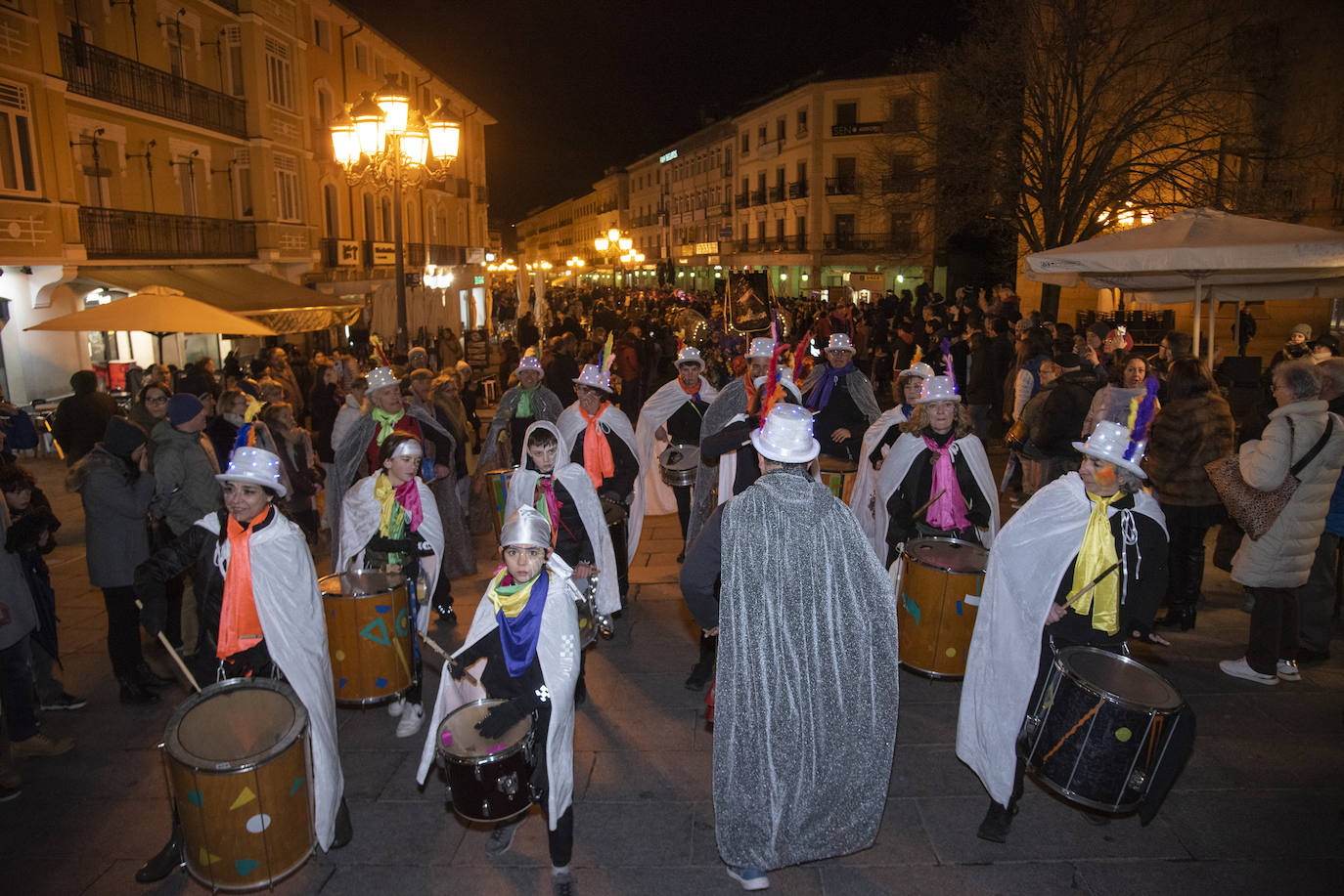 El Carnaval gana al frío segoviano