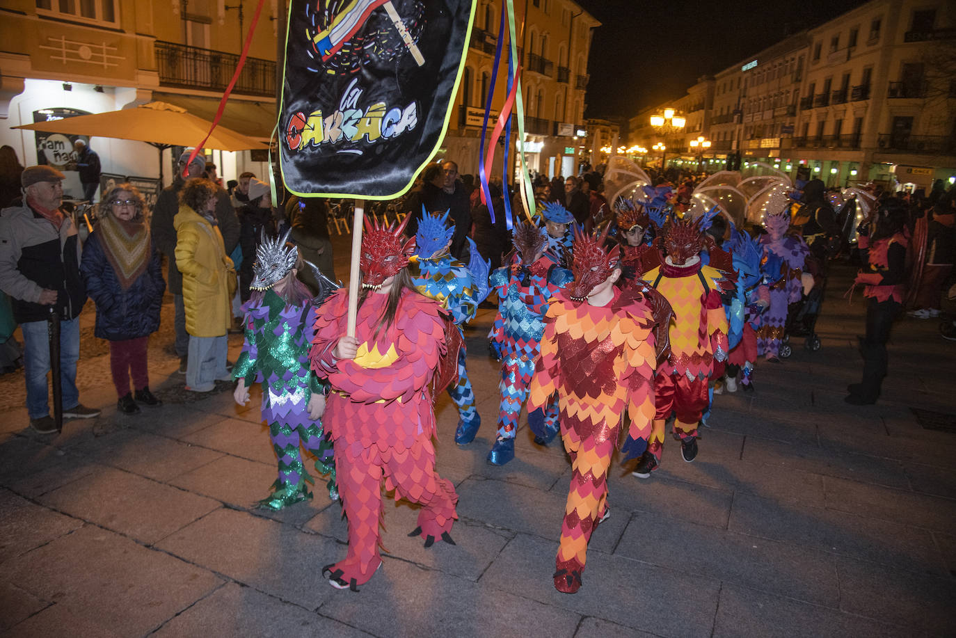 El Carnaval gana al frío segoviano