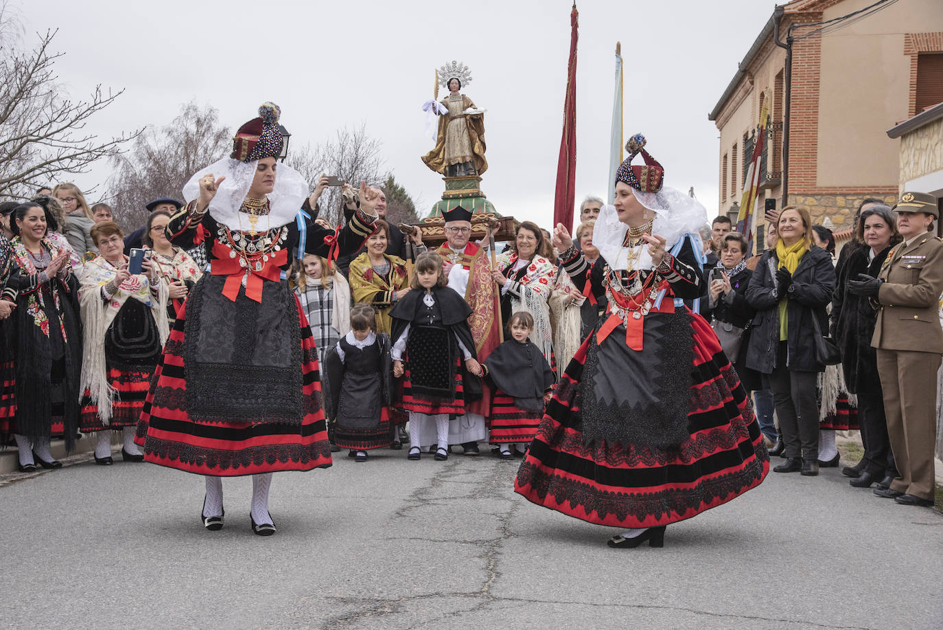 La fiesta de las mujeres en Zamarramala